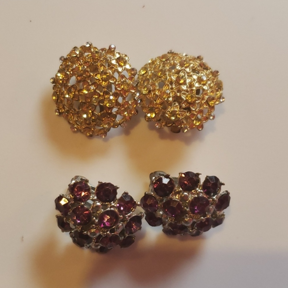Clip on earrings